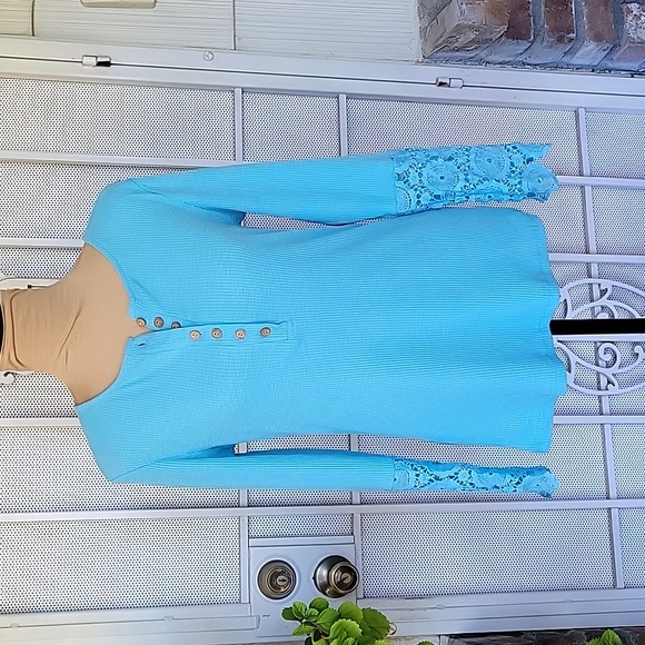 KANCYSTORE long sleeve, aqua blue top. Size S. NWT - Picture 1 of 5